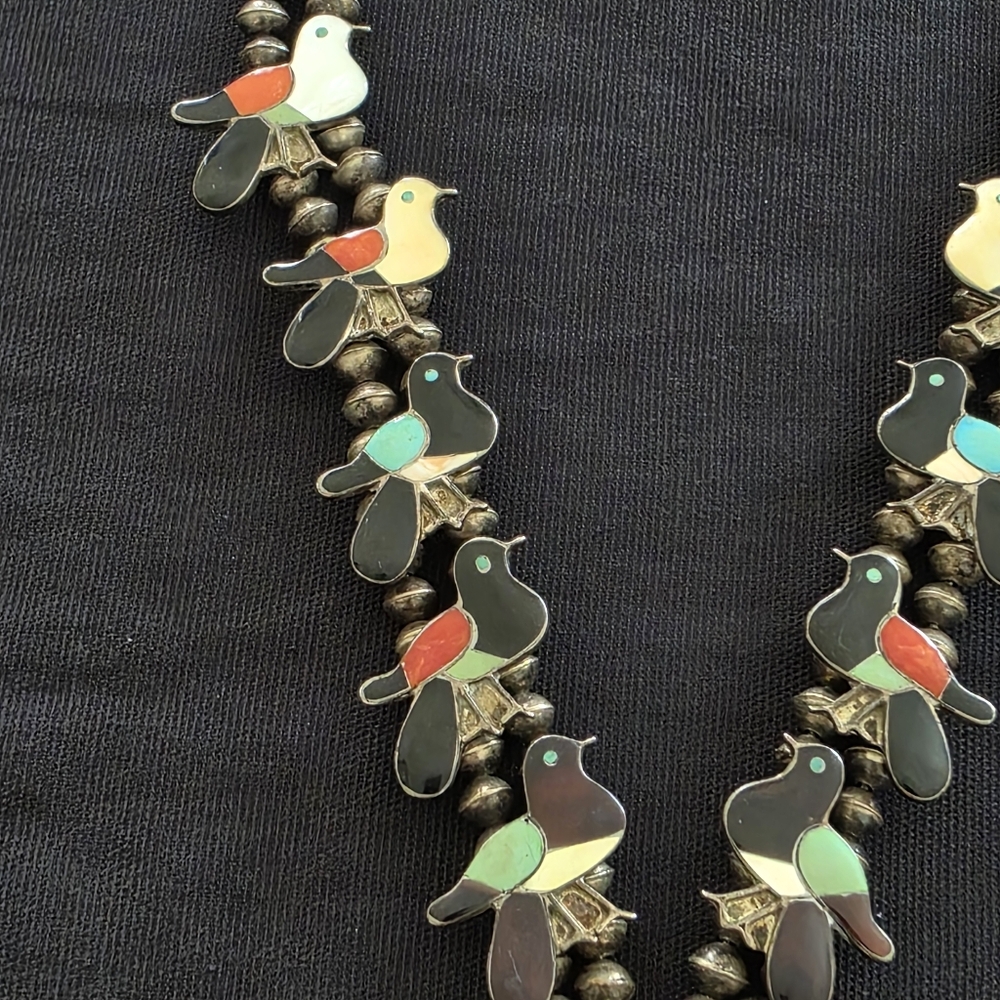 Signed Wesley & Ella Gia Zuni Sterling Squash Blossom Necklace Inlay Birds - Picture 4 of 12
